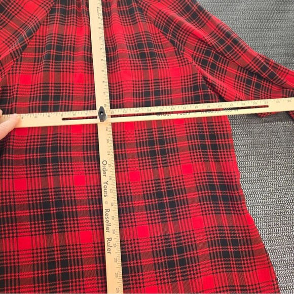 Women's Size Large Chaps Denim 3/4 Sleeve 5 Button Pull Over Blouse - Picture 10 of 12